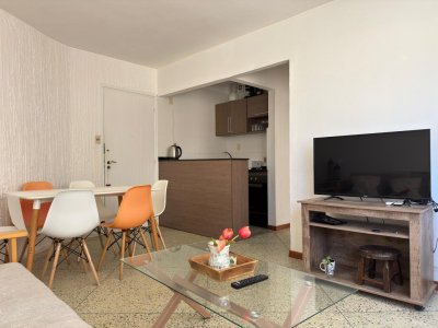 Alquiler disponible, temporada 2026, Punat del este.