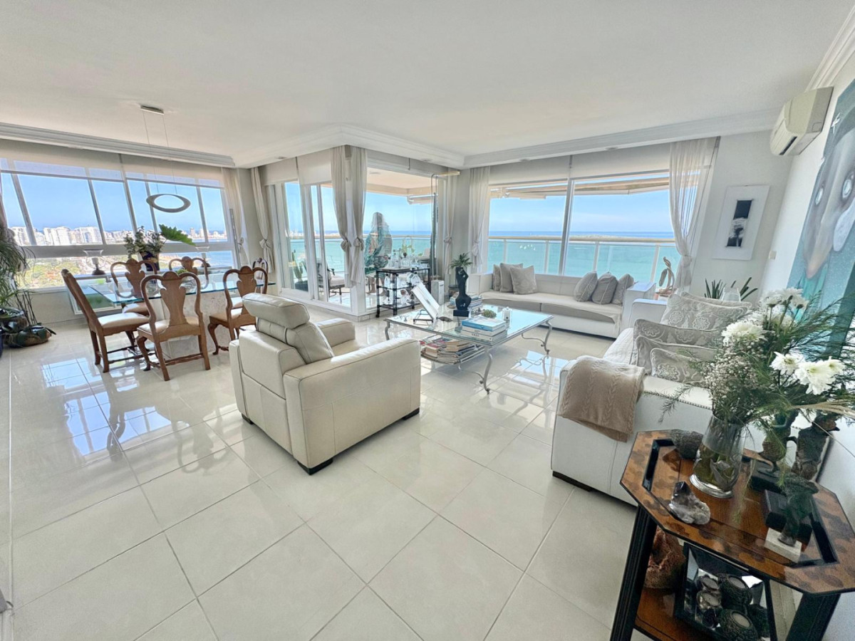 Imagen de ? Le Jardin - Piso Alto Esquinero | 3 Suites + Dependencia | Palier Privado