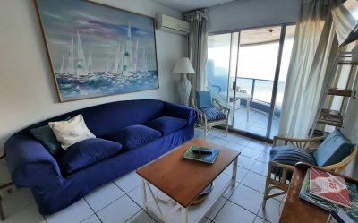 Departamento en la Península frente al mar