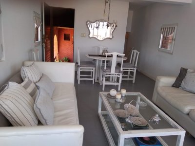 APARTAMENTO DE DOS DORMITORIOS EN TERRAZAS DE MANANTIALES 