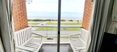 DEPARTAMENTO DE 2 DORMITORIOS FRENTE AL MAR 