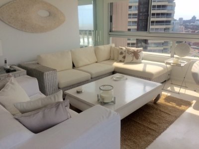 DEPARTAMENTO DE 3 DORMITORIOS EN PISO 18 CON EXCELENTES VISTAS 