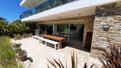 EXCLUSIVO DEPARTAMENTO DE 3 DORMITORIOS CON DEPENDENCIA EN LA BRAVA