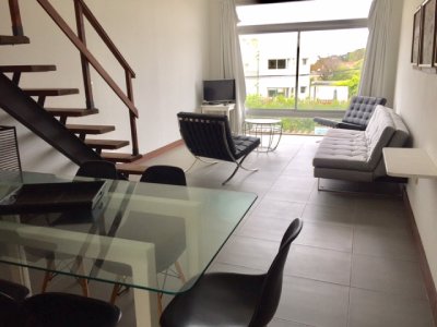 Apartamento en Manantiales, 2 dormitorios *