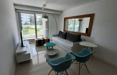 DEPARTAMENTO DE 1 DORMITORIO EN EDIFICIO DE CATEGORIA CON VISTA AL MAR
