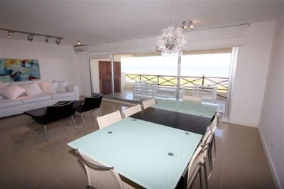 Apartamento en La Barra, 3 dormitorios *