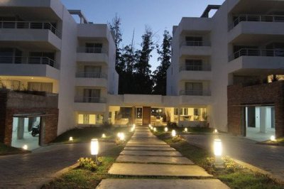 Apartamento en Rincón del Indio, 2 dormitorios *