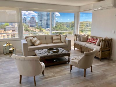 ALQUILER DEPARTAMENTO EN PUNTA DEL ESTE 3 DORMITORIOS