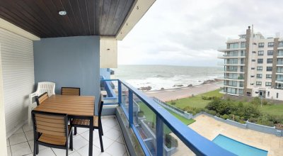 VENTA DE DEPARTAMENTO DOS DORMITORIOS FRENTE AL MAR