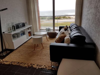 APARTAMENTO DE 1 DORMITORIO CON VISTA AL MAR