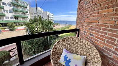 ALQUILER HERMOSO APARTAMENTO CON VISTA AL MAR EN PUNTA DEL ESTE