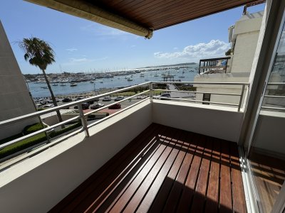 Reciclado en venta, vista al puerto