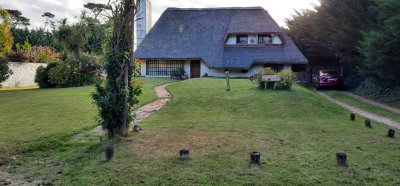 CASA EN ALQUILER ANUAL Y TEMPORADA