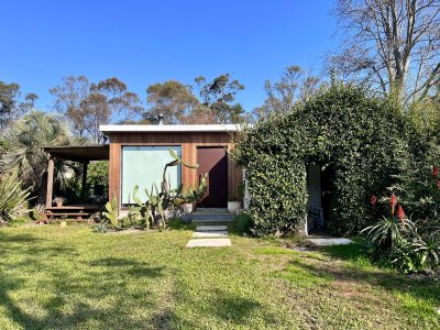 HERMOSA CASA A ESTRENAR A METROS DEL ARROYO EN LA BARRA