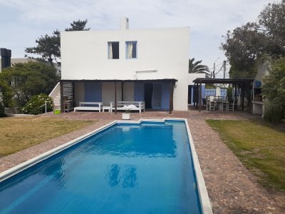  ALQUILER DE CASA  EN PLAYA LA POSTA DEL CANGREJO  ! 