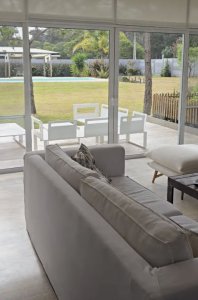 ALQUILER CASA EN EL CORAZÓN DE LA BARRA