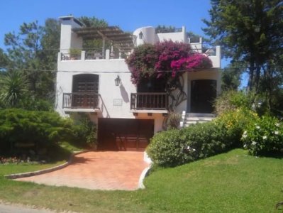 ALQUILER DE CASA A 1 CUADRA DEL MAR EN RINCON DEL INDIO