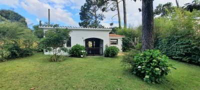 Casa de 3 dormitorios con dependencia en Lugano