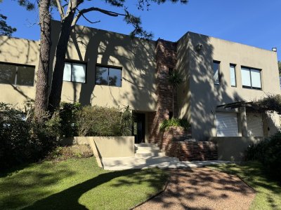 Confortable y Cálida Casa ubicada en zona de Ricón del Indio 
