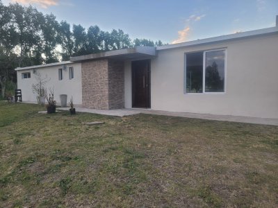 CASA EN VENTA SANTI EN BARRIO PRIVADO VERDE MORA