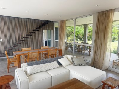 Casa en Reserva Montoya