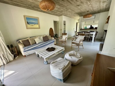 Casa en alquiler la Barra, centro, moderna