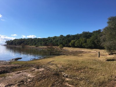 VENTA DE EXCEPCIONAL CAMPO SOBRE RÍO URUGUAY