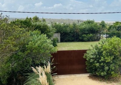 OPORTUNIDAD TERRENO A 200 MTS DEL MAR EN ALTOS DE PUNTA PIEDRA
