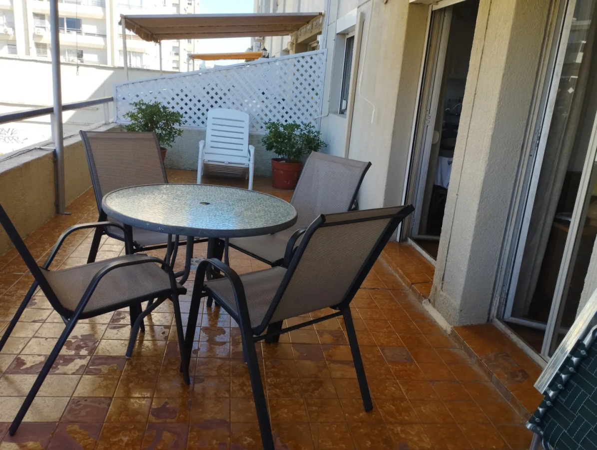 Venta Apartamento 1 Dormitorio Con Cochera En Península