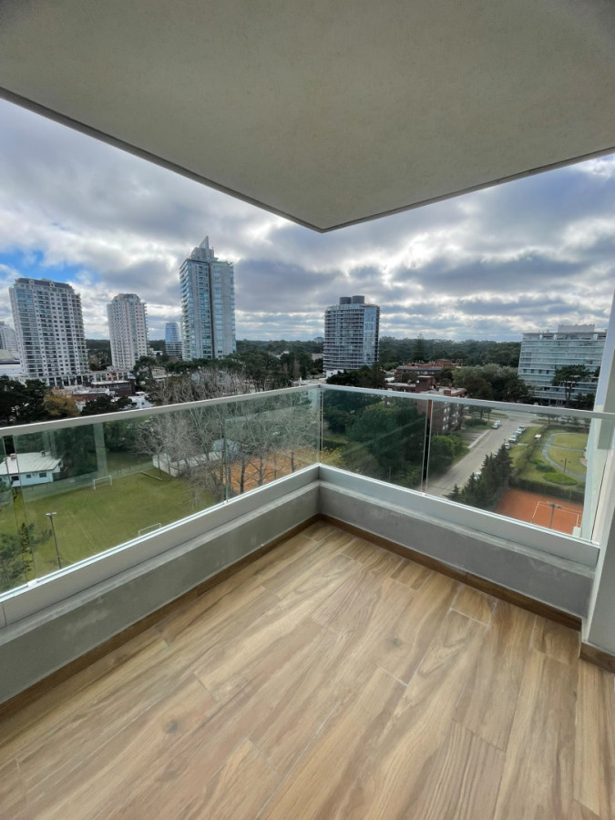 Venta Apartamento 1 Dormitorio En AIdy Grill Con Amenities y Cochera