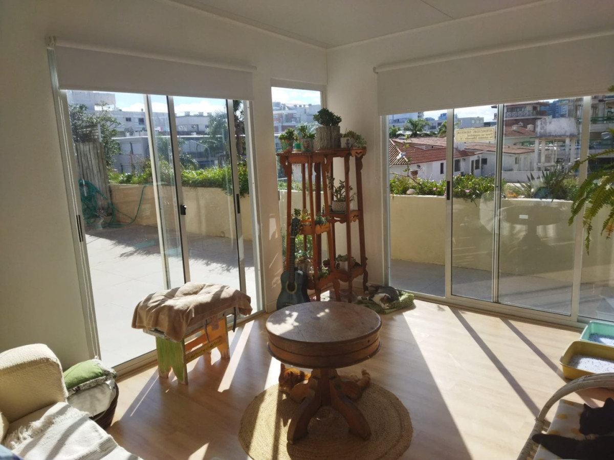 Venta Apartamento 2 Dormitorios Con Cochera En Península