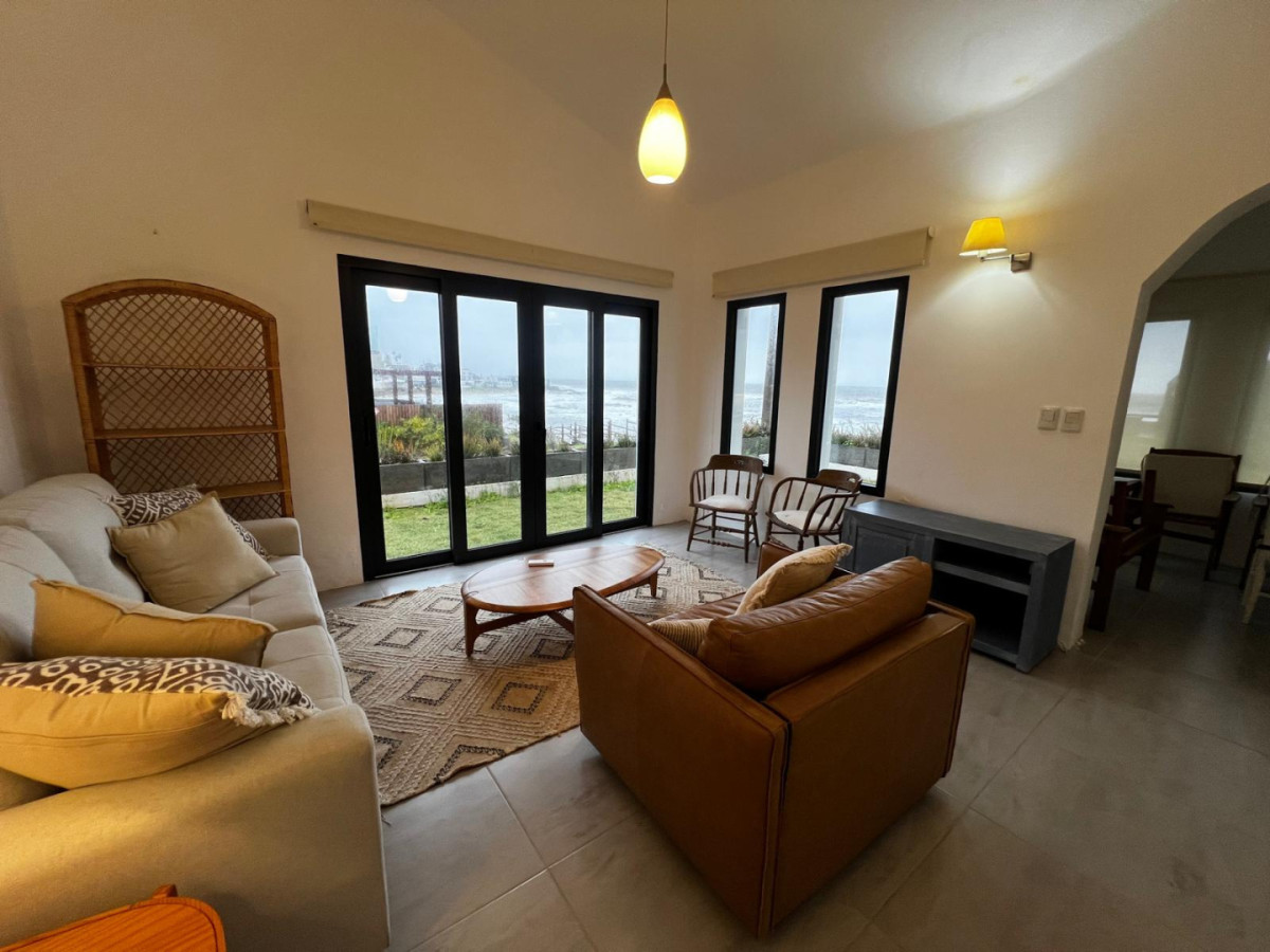 Alquiler - Casa frente a la Posta del Cangrejo