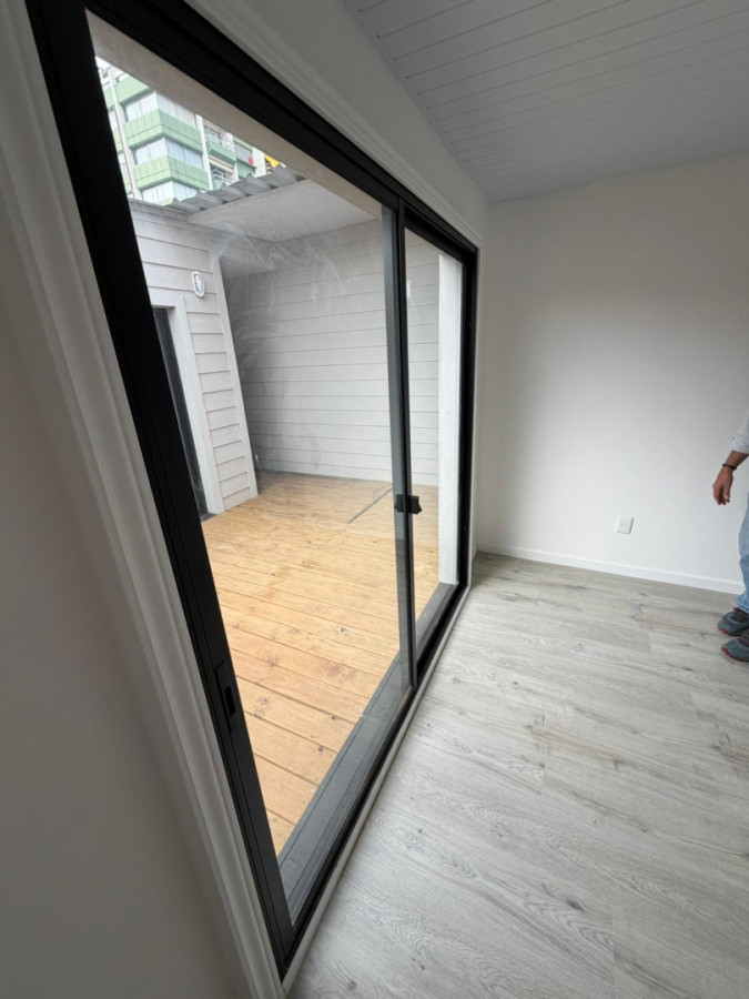 Se Alquila Departamento en centro de maldonado