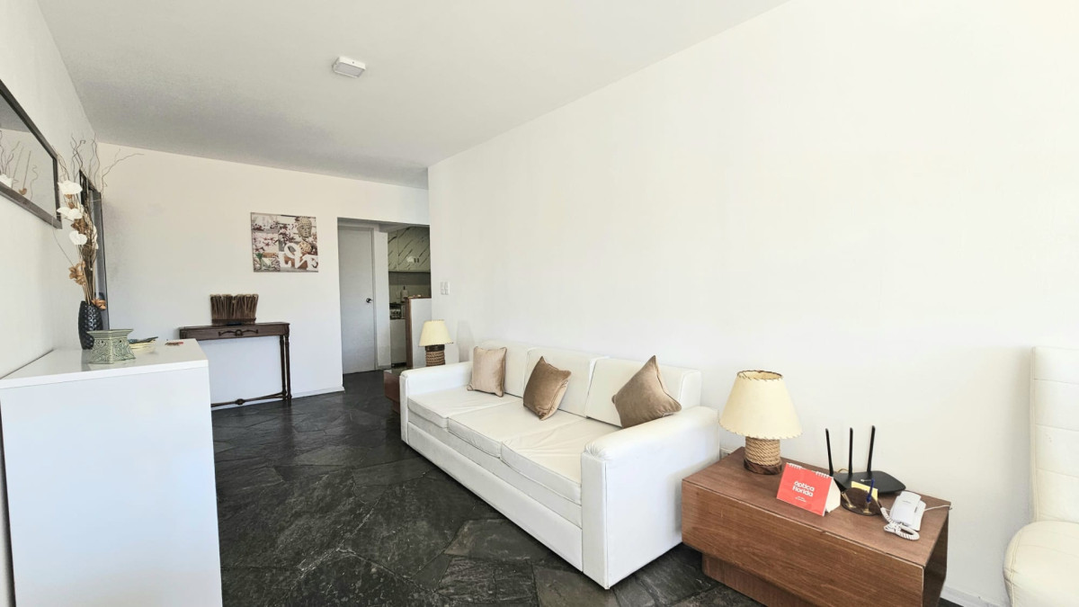 Apartamento en venta 2 dormitorios, Península, Punta del Este.