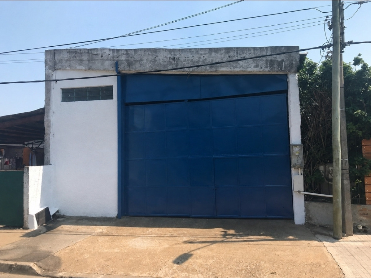 Galpón en alquiler, Maldonado. Próximo al centro. 