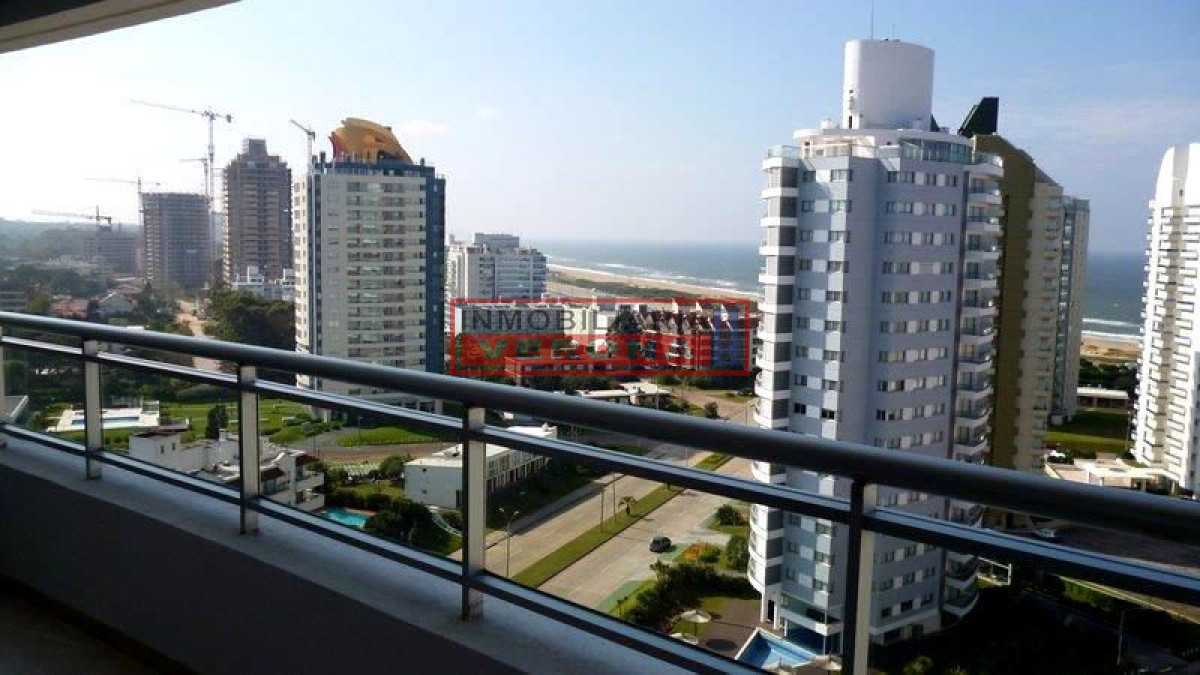 Brava - GoPunta - Portal Inmobiliario de Punta del Este - Maldonado