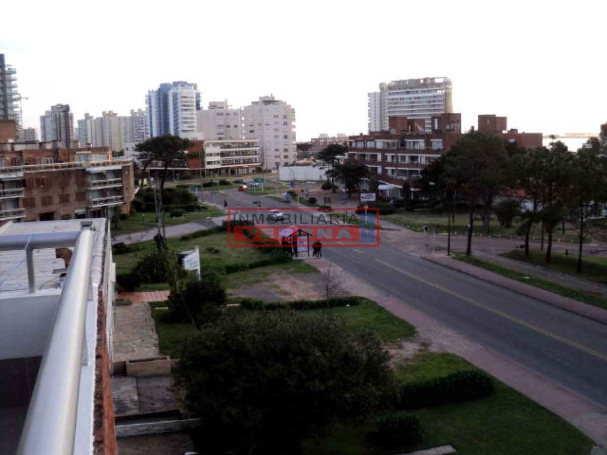 Aidy Grill - GoPunta - Portal Inmobiliario de Punta del Este - Maldonado