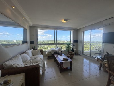 Apartamento 3 Dorms - Zona Roosevelt 