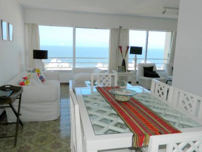 IMPERDIBLE !!! Apartamento en Peninsula, 2 dormitorios *