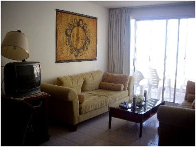 Apartamento en Brava, 2 dormitorios *