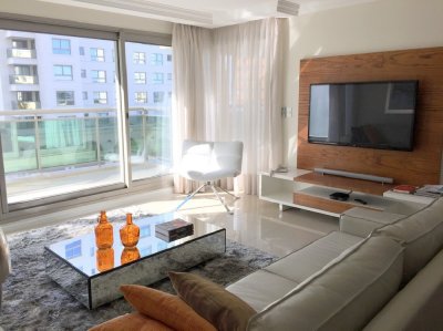 Excelente apartamento en Torre Imperiale !