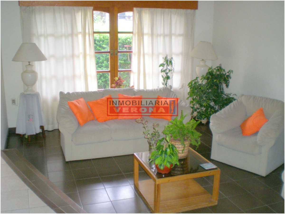Aidy Grill - GoPunta - Portal Inmobiliario de Punta del Este - Maldonado