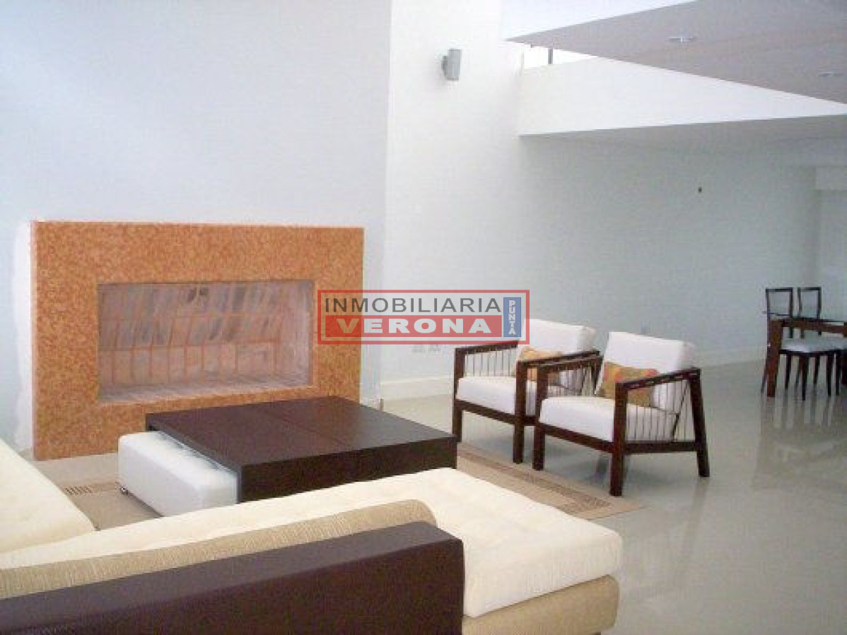 Beverly Hills - GoPunta - Portal Inmobiliario de Punta del Este - Maldonado
