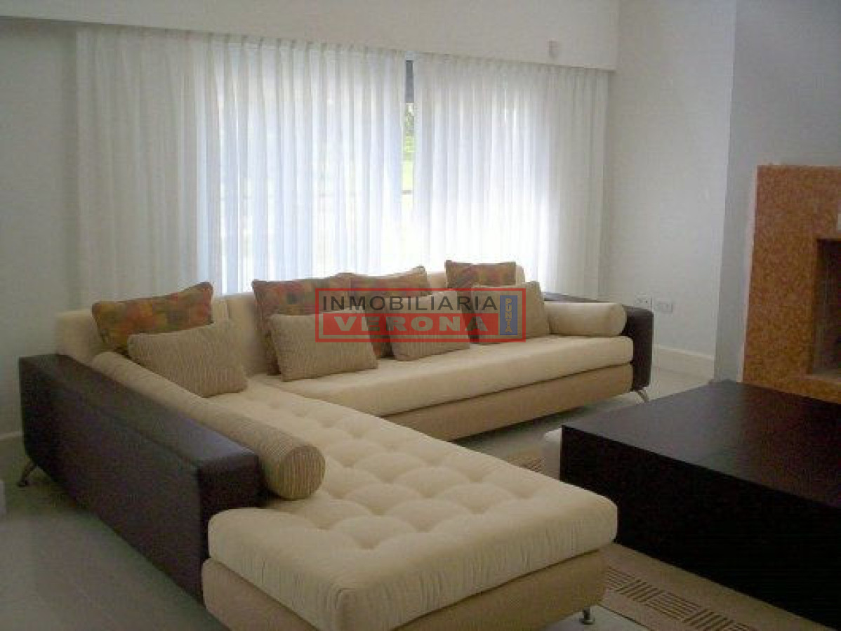 Beverly Hills - GoPunta - Portal Inmobiliario de Punta del Este - Maldonado