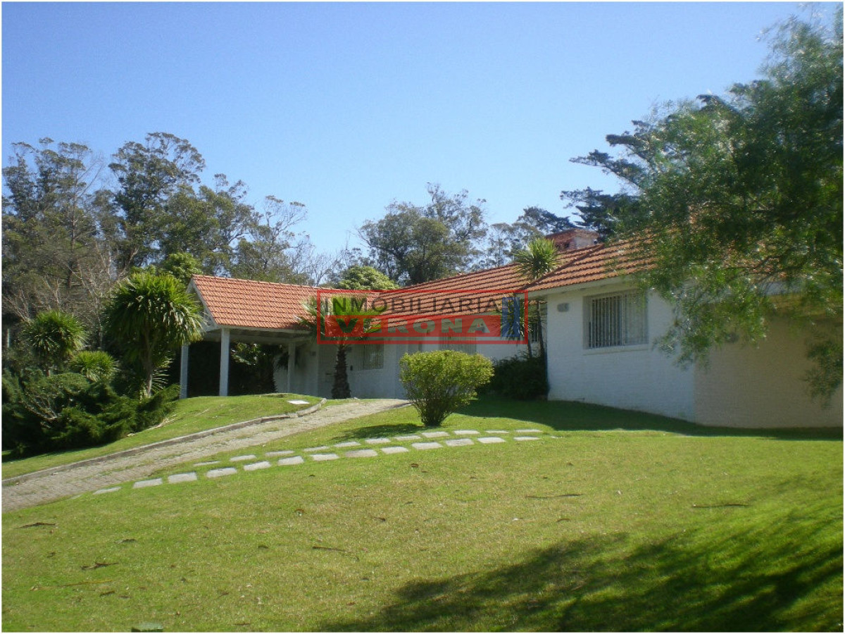 Golf - GoPunta - Portal Inmobiliario de Punta del Este - Maldonado