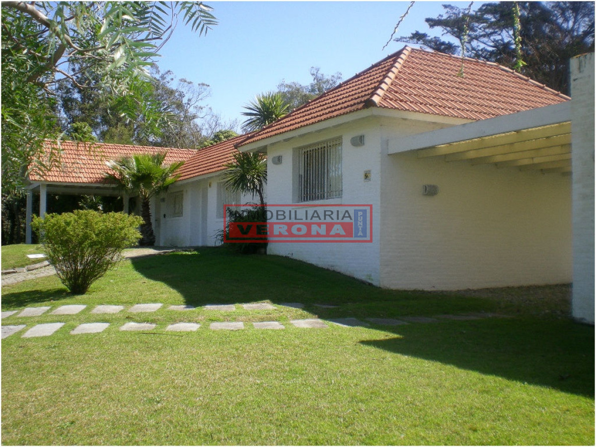 Golf - GoPunta - Portal Inmobiliario de Punta del Este - Maldonado