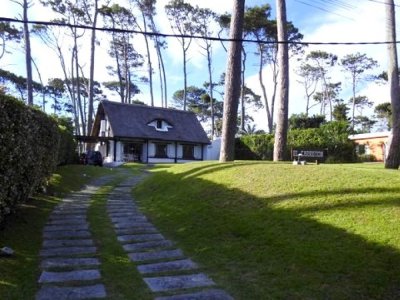 Casa en Pinares, 3 dormitorios *