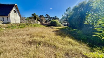 Terreno en excelente entorno - J de Córdoba