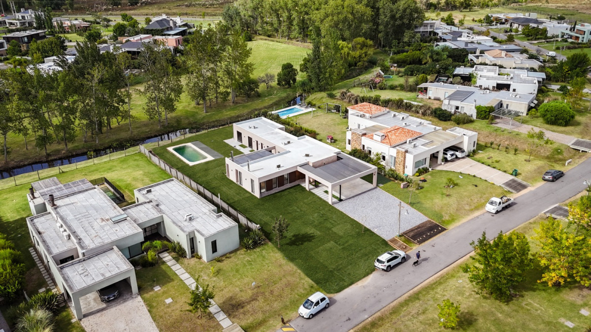 CASA A ESTRENAR EN VIÑEDOS DE LA TAHONA construcción tradicional