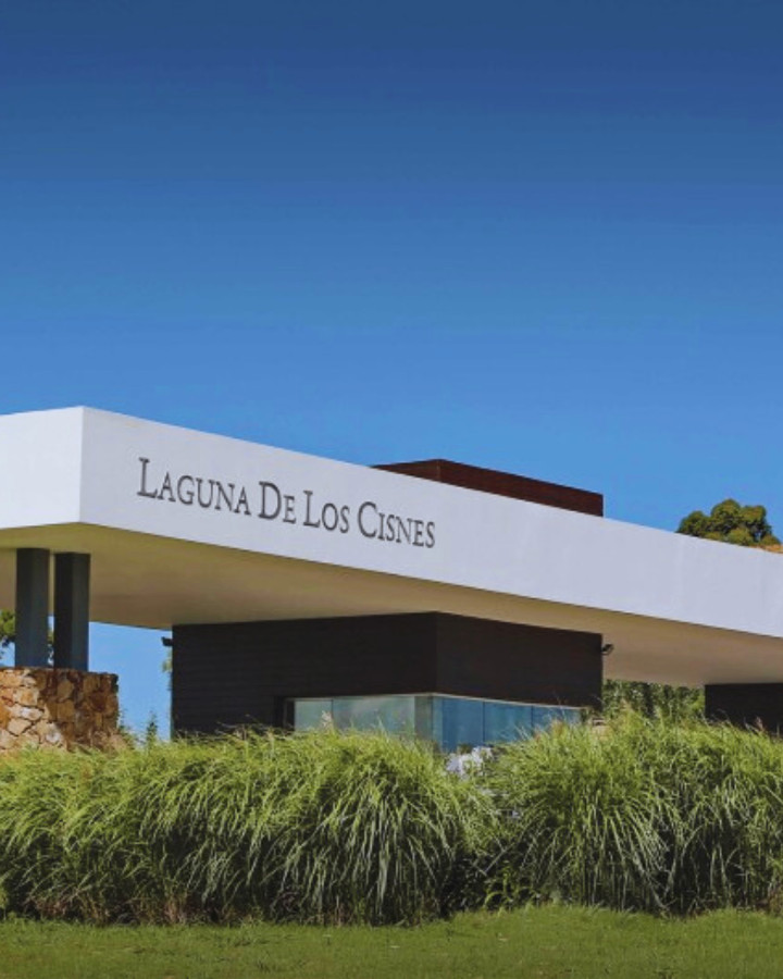 Terreno en venta de 5770m2 en Laguna De Los Cisnes